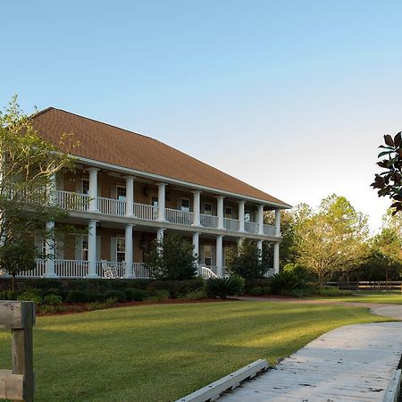 Horse Stamp Inn Waverly 外观 照片